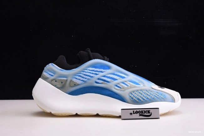 GLOW THE ADIDAS YEEZY DARK 700 G54850 V3 IN 1115